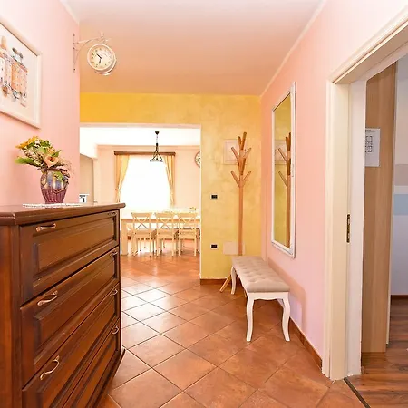 아파트 Modrusani 1561 *