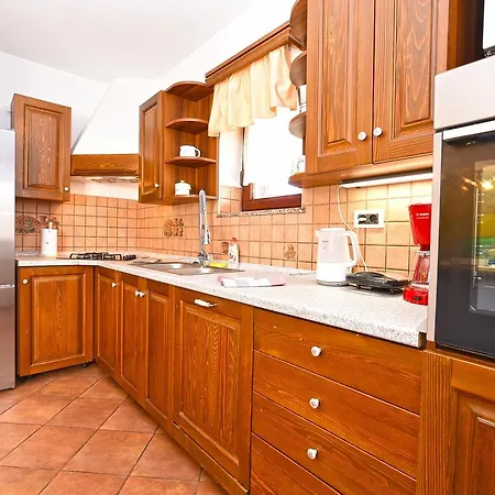 Apartamento Modrusani 1561 *