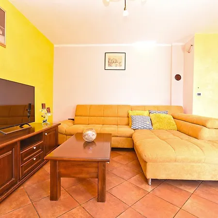Apartamento Modrusani 1561 *