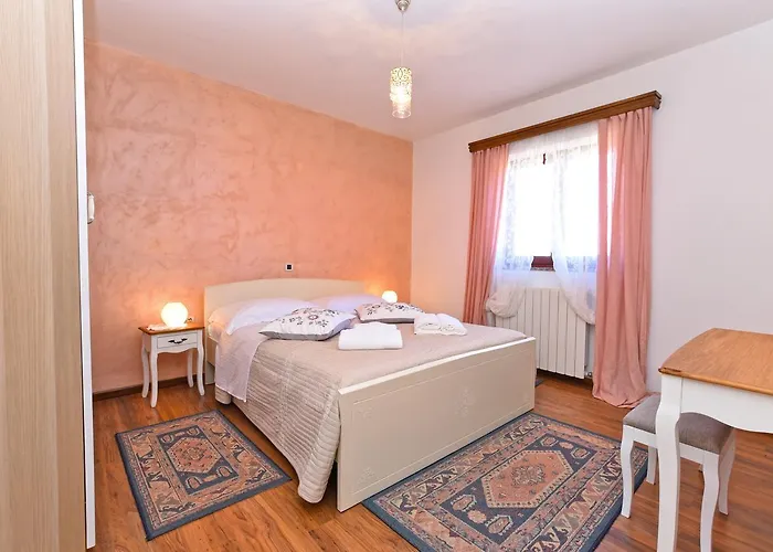Appartement Modrusani 1561 *