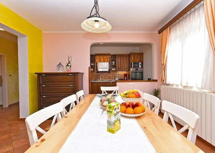 Appartement Modrusani 1561 *